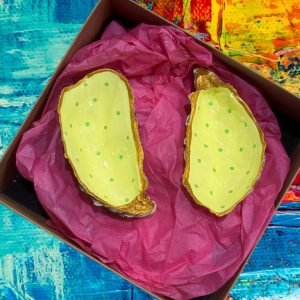 Lemon yellow oyster shells