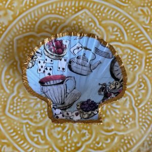 Alice in Wonderland Scallop