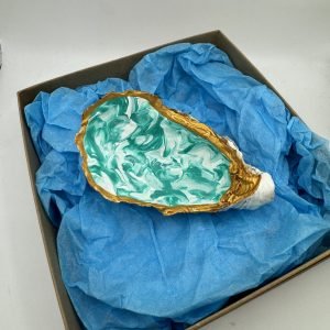 Green marbled oyster