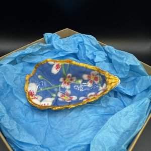 Single blue with flowers